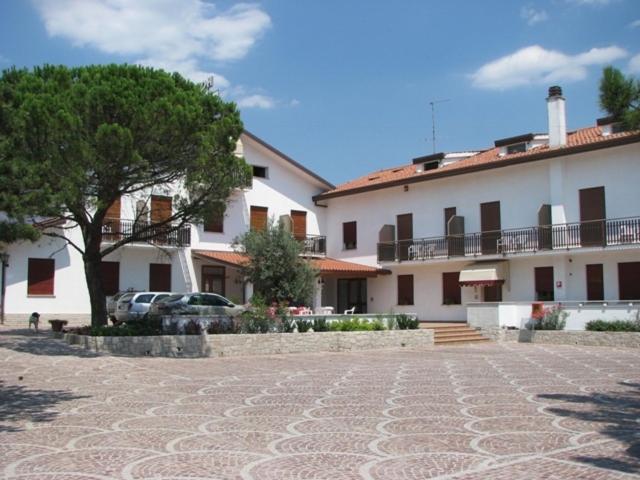 Hotel Alla Dolina Sistiana Exterior photo